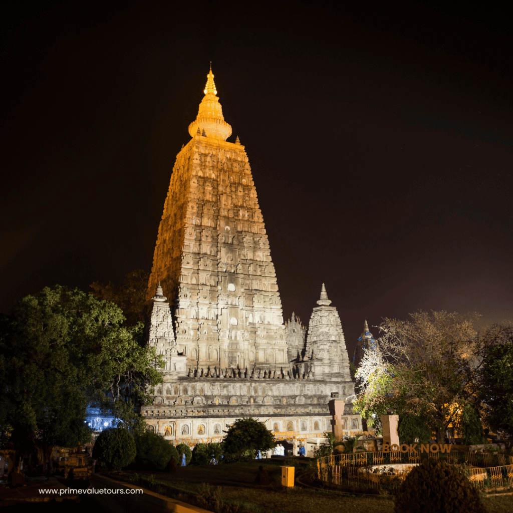mahabodhi temple next to bodhi tree